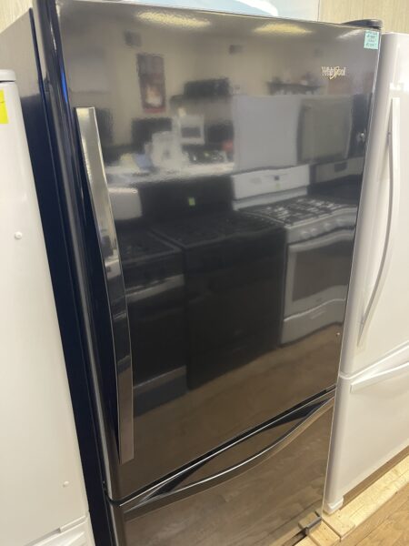 Whirlpool Bottom-Freezer Refrigerator with SpillGuard™ Glass Shelves - 22 cu. ft